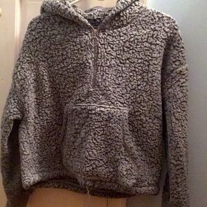 Grey crop sweatshirt